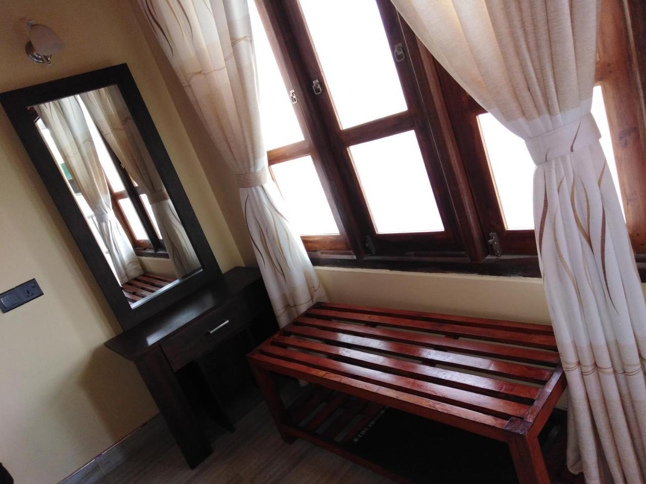 Jade Green Rest Inn Ела Екстериор снимка