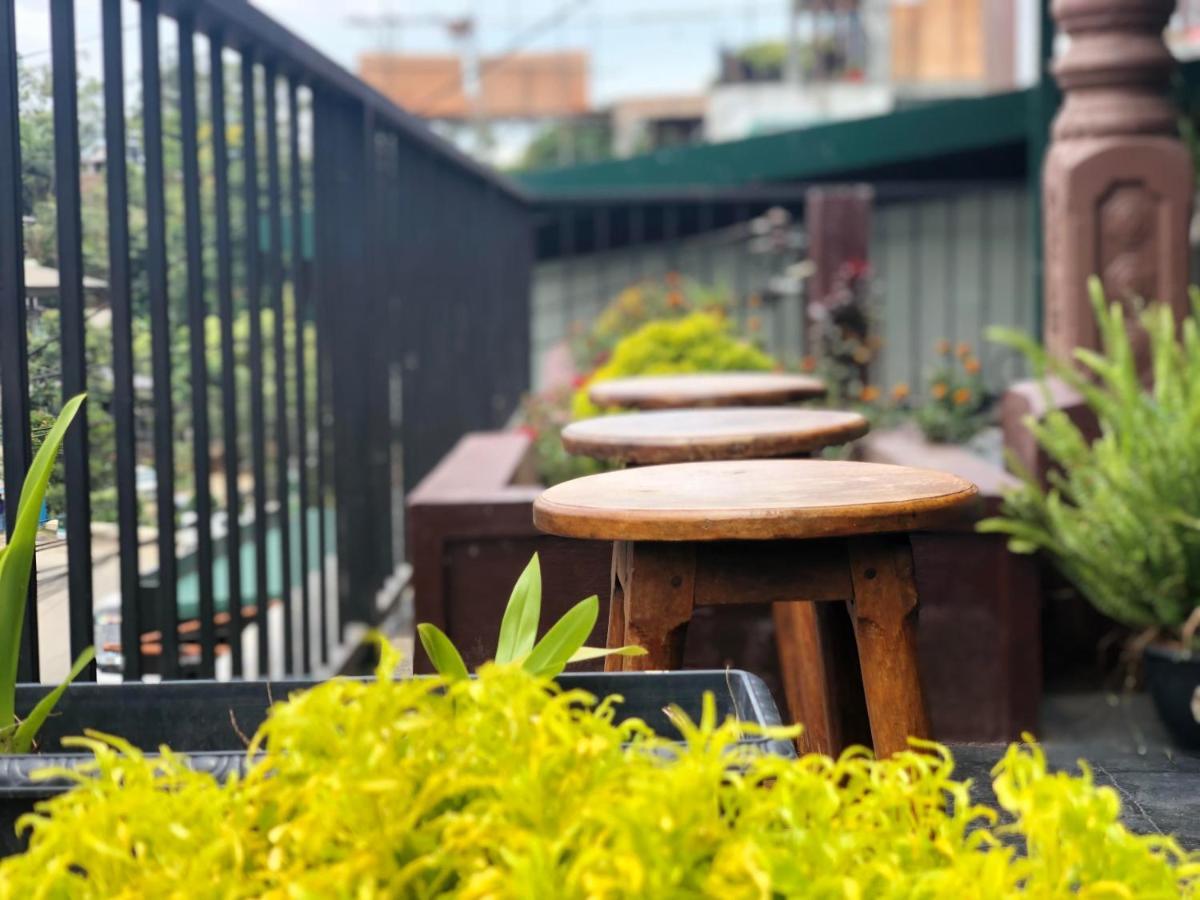 Jade Green Rest Inn Ела Екстериор снимка